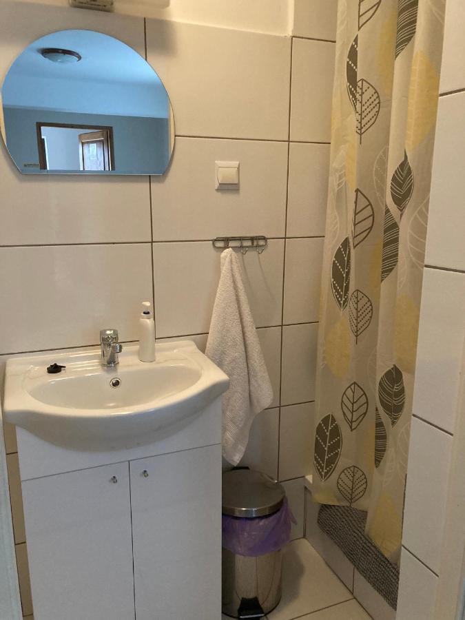 Pokoje Przy Warszawskiej Połczyn-Zdrój Esterno foto